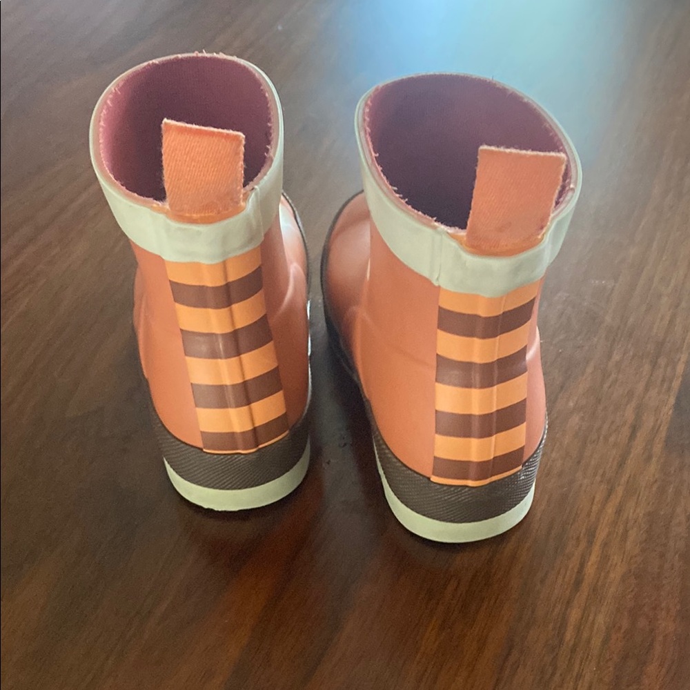 Hunter Orange Rain & Snow Boots with Playful Design size 9 UK (10 us) toddler - Picture 3 of 5